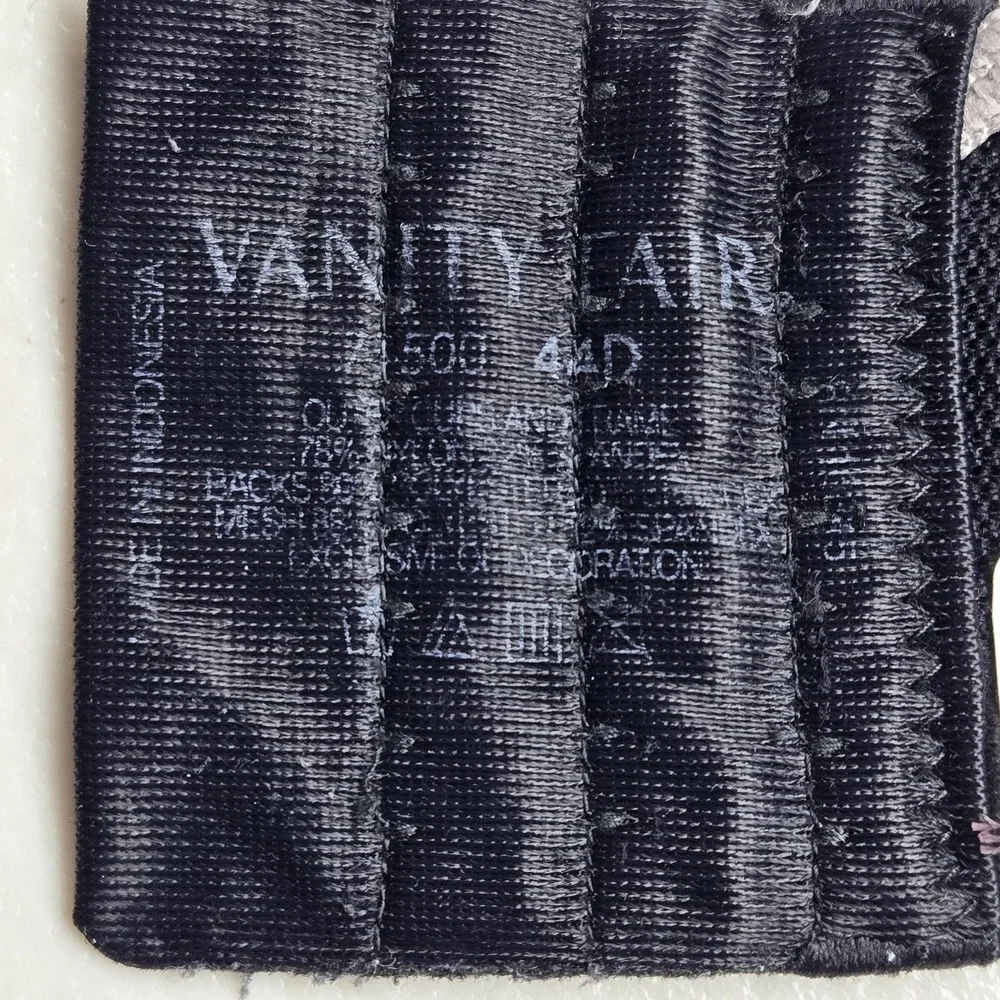 Vanity Fair Women Bra 44D Black T Shirt Wireless Strap‎ Convertible